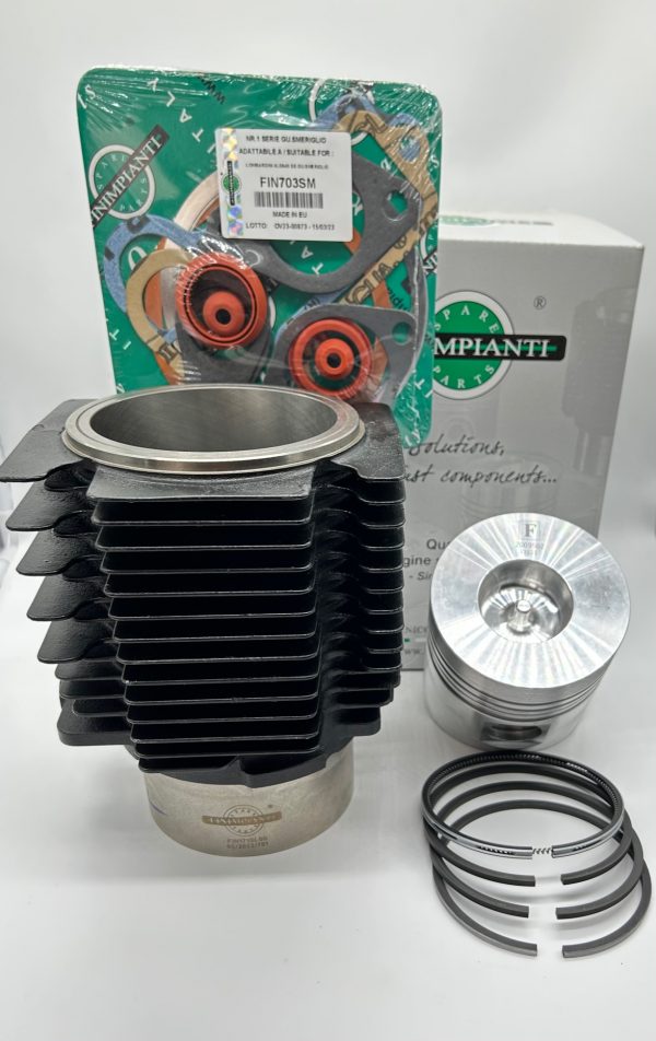 EQUIPO DE MOTOR ADAPTABLE A (4898003) LOMBARDINI COMPUESTO POR: CILINDRO, PISTON, SEGMENTOS Y JUNTAS PARTE ALTA  VALIDO PARA MOTORES LOMBARDINI: LDA96, LDA97 Y 4LD640 VER TIPO DE CAMARA DEL PISTON ES H01